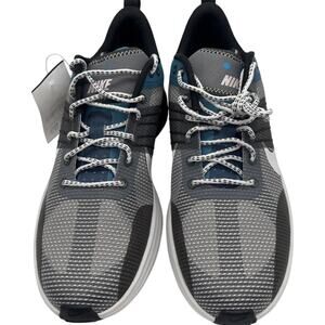 Size 10 Men's Nike Lunar Roam SE